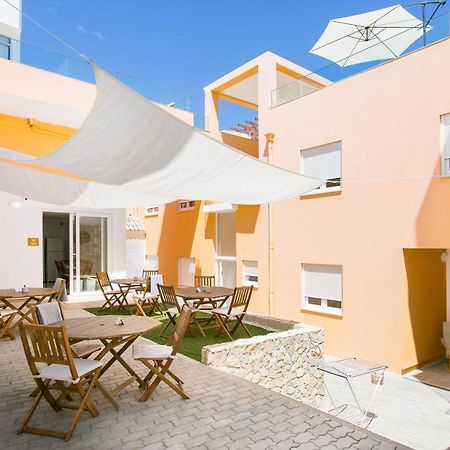 Casa Amarela Guesthouse البوفيرا المظهر الخارجي الصورة