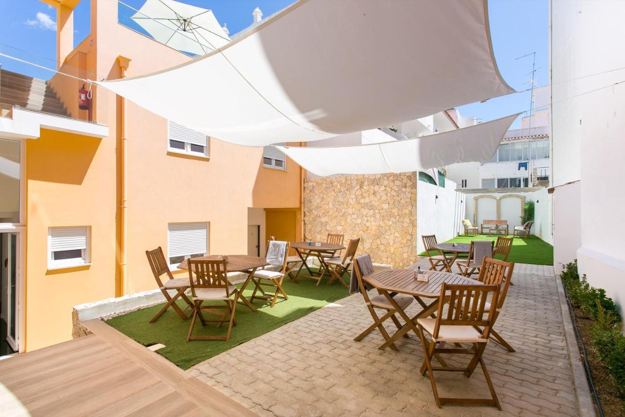 Casa Amarela Guesthouse البوفيرا المظهر الخارجي الصورة