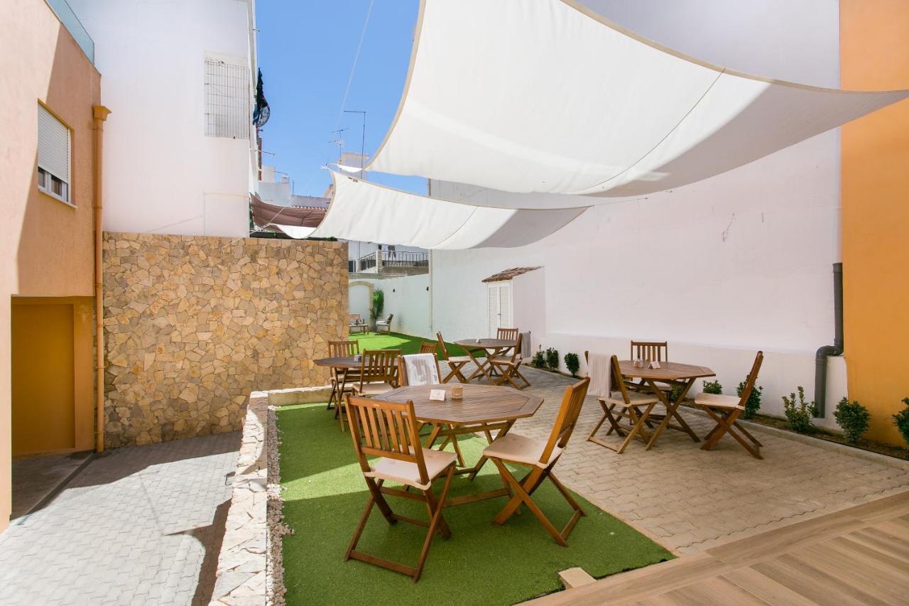 Casa Amarela Guesthouse البوفيرا المظهر الخارجي الصورة