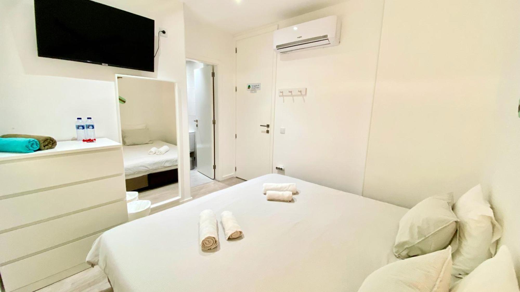 Casa Amarela Guesthouse البوفيرا المظهر الخارجي الصورة